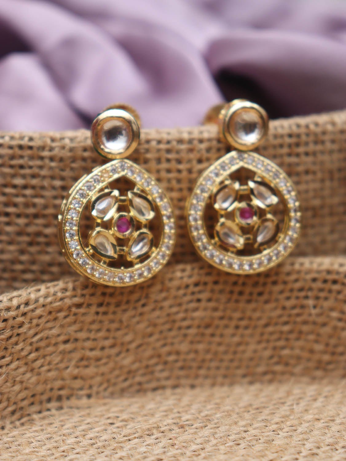 Shop Luxurionworld's Exclusive Necklace Set for a Graceful Look - Luxurion World