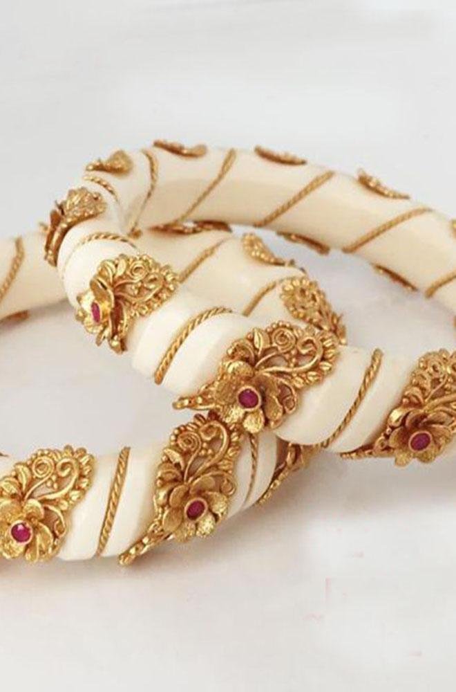 Golden Rajwadi Chuda Bangles - Luxurion World