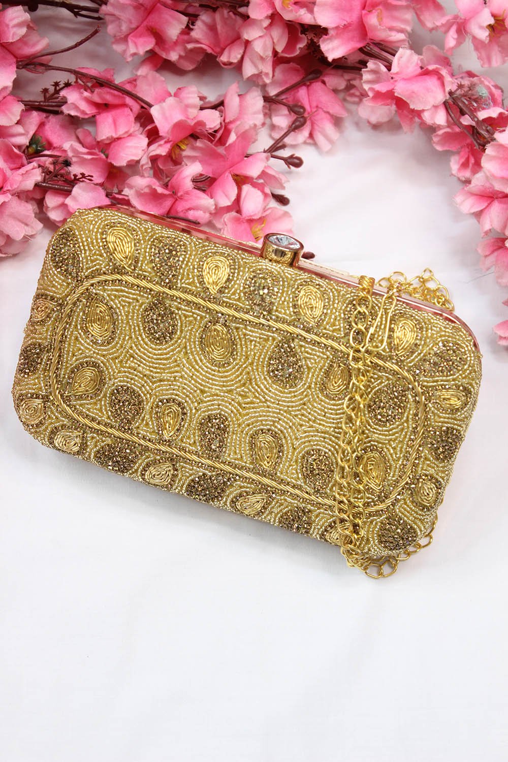 Exclusive Clutch Sling Bags for Elevated Style - Golden Sparkle - Luxurion World