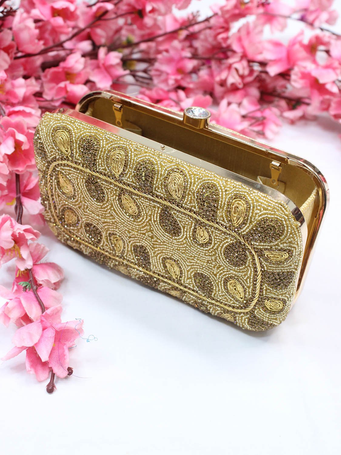 Exclusive Clutch Sling Bags for Elevated Style - Golden Sparkle