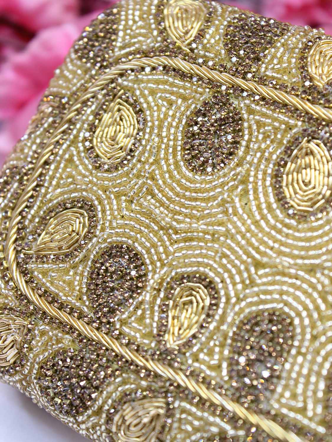 Exclusive Clutch Sling Bags for Elevated Style - Golden Sparkle
