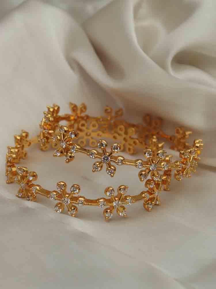Shop Luxurionworld's Brass Bangles for Delicate Elegance - Luxurion World