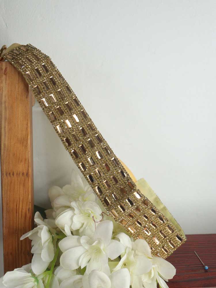 Stone Artisan for Traditional Belt Work - Expert Craftsman - Luxurion World