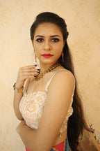 Golden Grace Necklace Set - Elevate Your Style with Exclusive Design and Delicate Details - Luxurion World