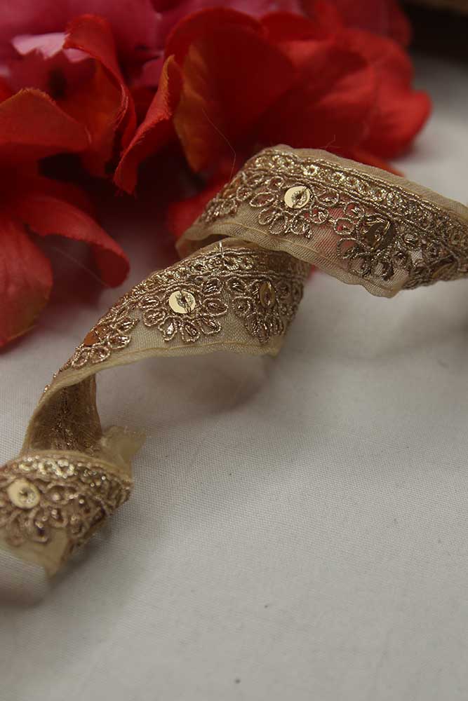 Fancy Laces - Elegant Statement Pieces for Elevated Outfits - Luxurion World