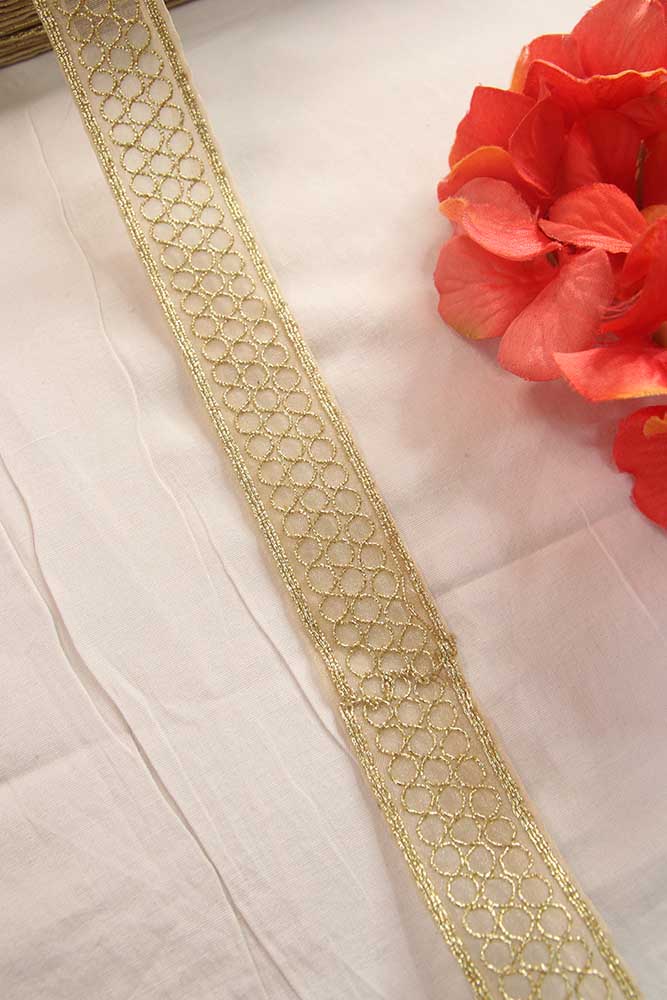 Golden Fancy Lace - Elevate your traditional outfits with elegance and class (7 mtr) - Luxurion World