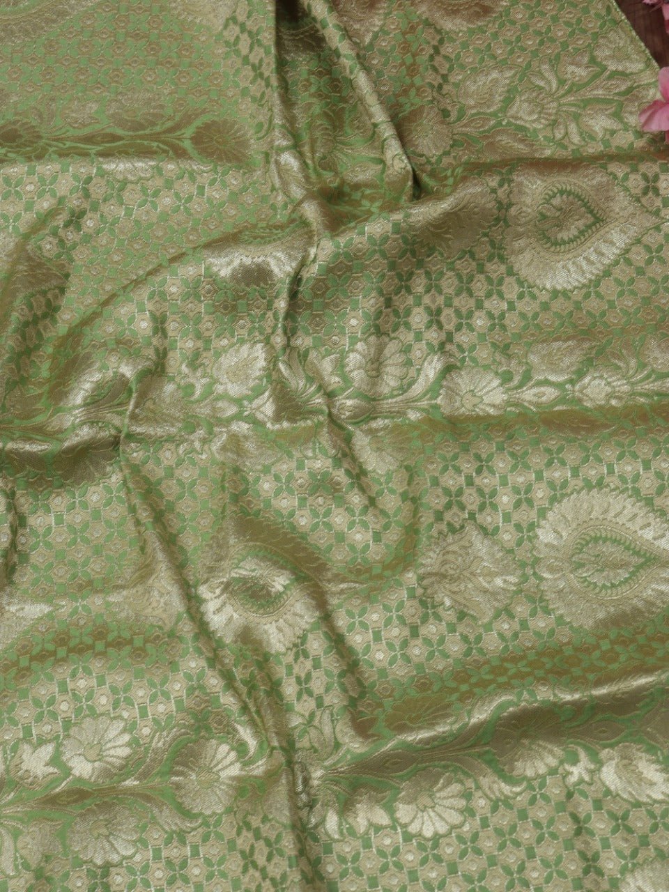 Green Banarasi Kimkhwab Silk Meenakari Fabric ( 0.5 Mtr )