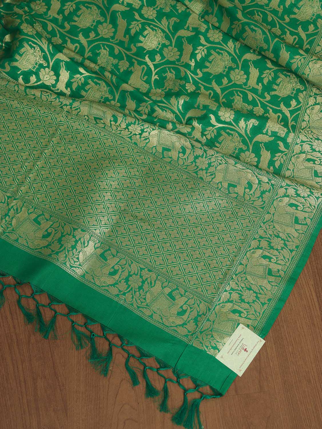 Green Banarasi Silk Dupatta - Luxurion World