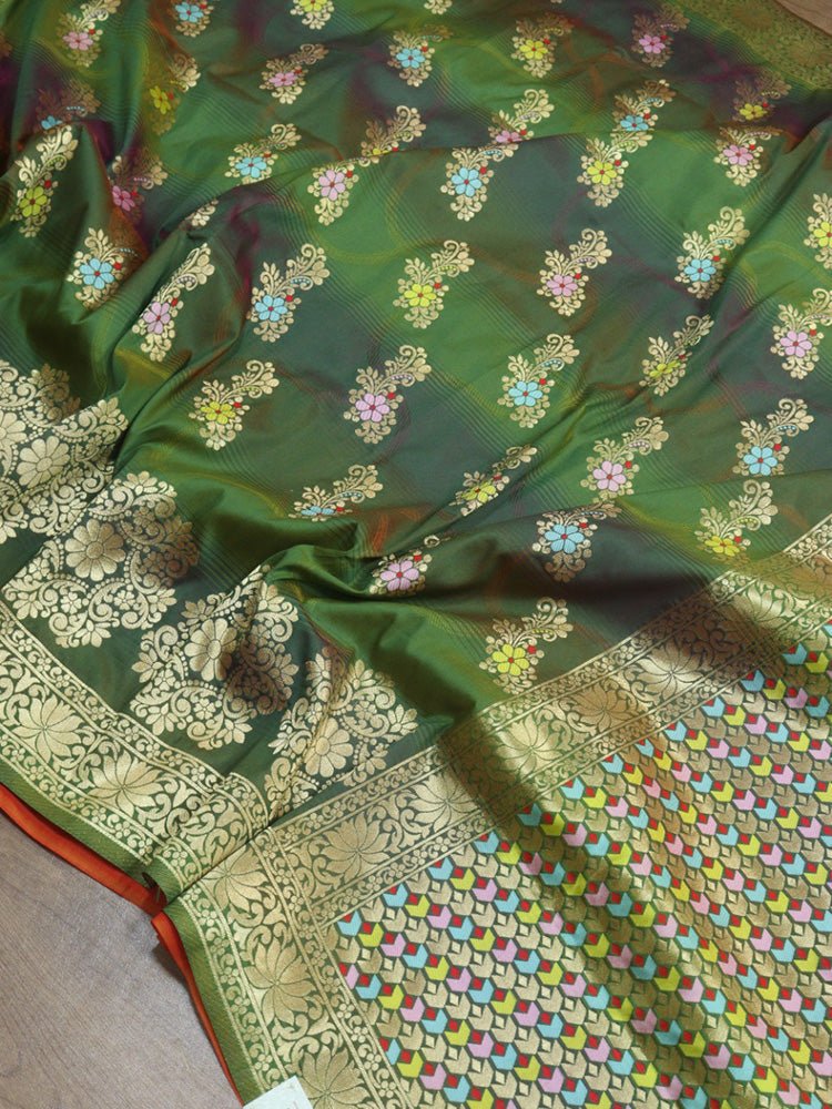 Green Banarasi Silk Floral Design Meenakari Saree - Luxurion World