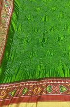 Green Bandhani Single Ikat Patola Pure Silk Dupatta - Luxurion World