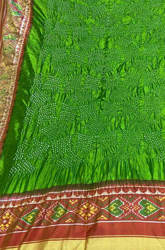 Green Bandhani Single Ikat Patola Pure Silk Dupatta - Luxurion World