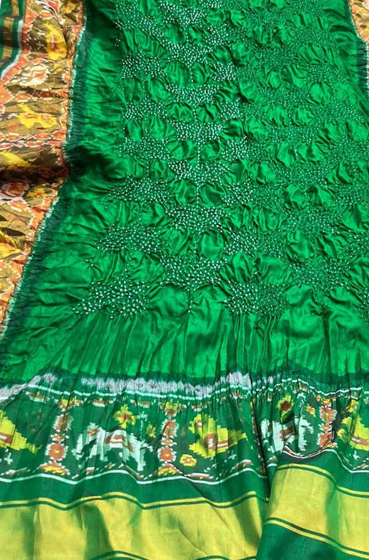 Green Bandhani Single Ikat Patola Pure Silk Dupatta - Luxurion World