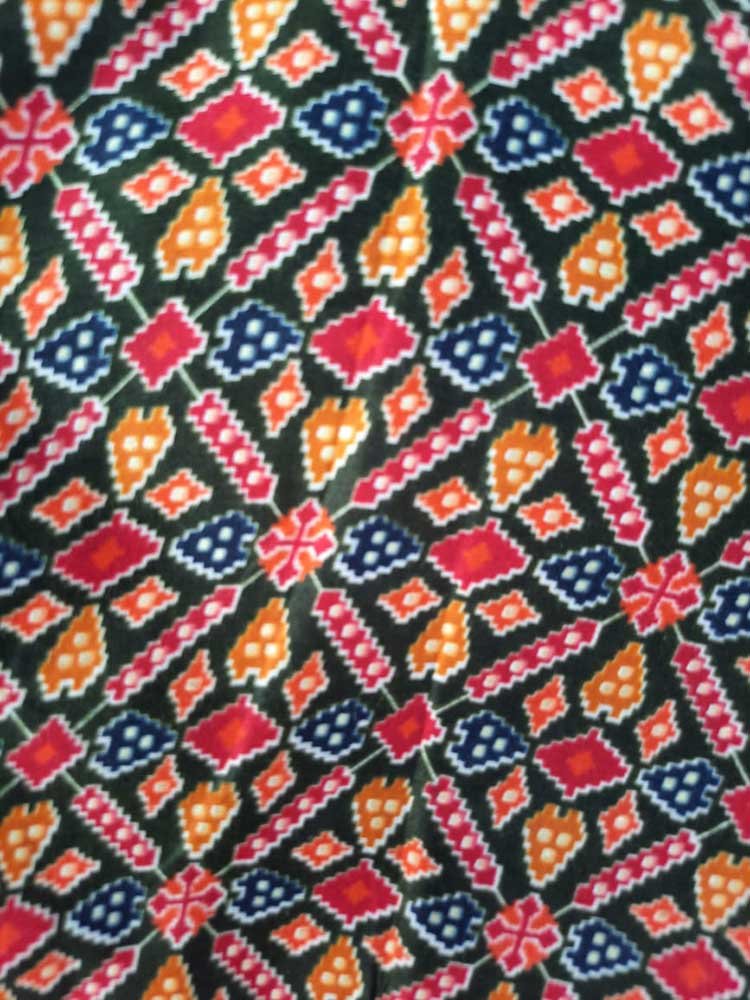Green Digital Printed Cotton Bandhani And Patola Design Fabric ( 1 Mtr ) - Luxurion World