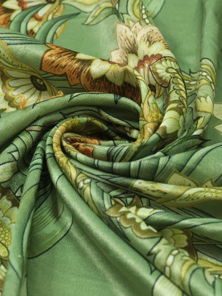 Green Digital Printed Velvet Floral Design Fabric ( 1 Mtr ) - Luxurion World