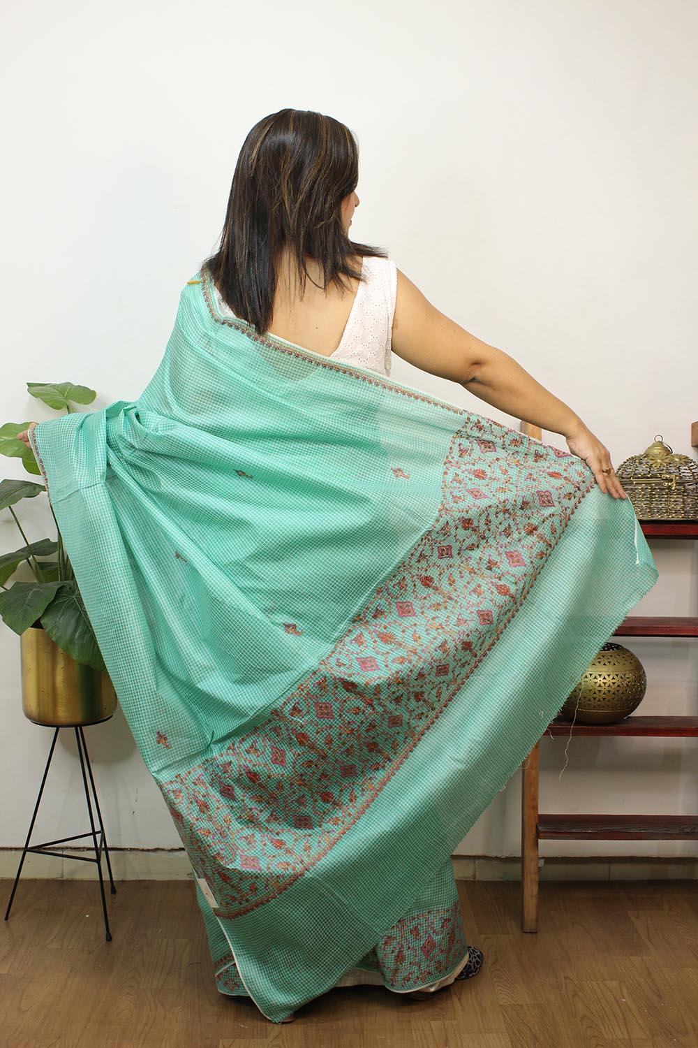 Green Embroidered Kashmiri Sozni Work Pure Silk Saree - Luxurion World