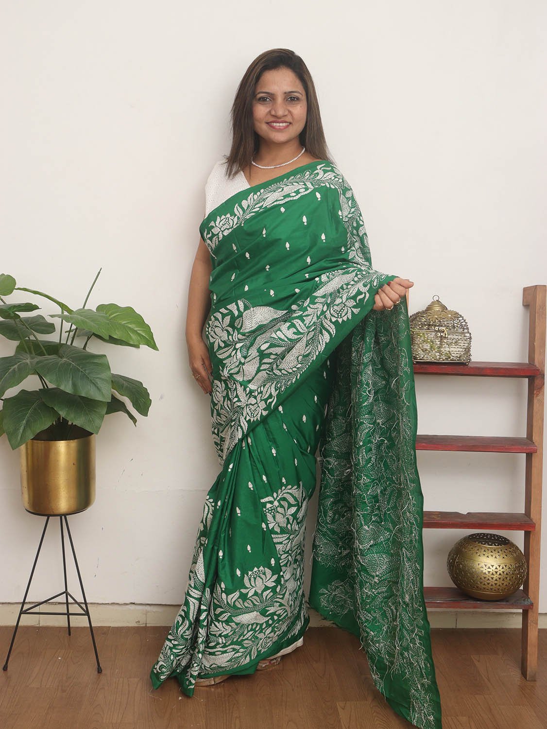Green Hand Embroidered Kantha Pure Bangalore Silk Saree - Luxurion World