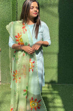 Green Hand Painted Organza Silk Scalloped Border Dupatta - Luxurion World