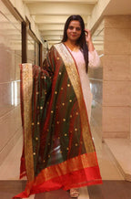 Green Handloom Banarasi Pure Katan Silk Dupatta - Luxurion World