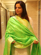 Green Handloom Banarasi Pure Katan Silk Dupatta - Luxurion World