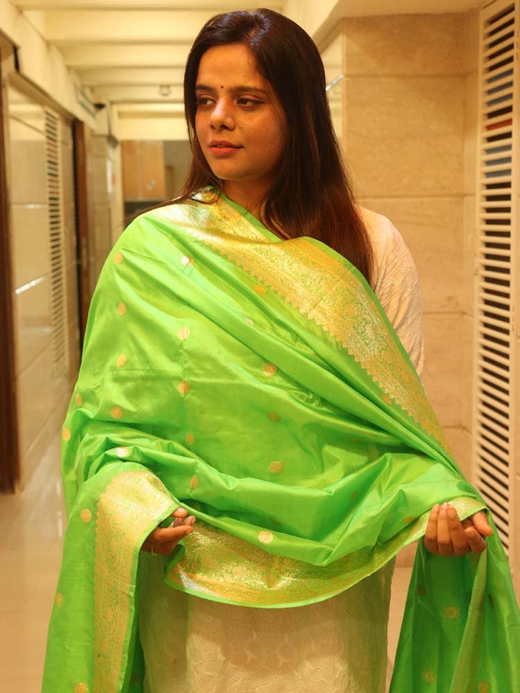 Green Handloom Banarasi Pure Katan Silk Dupatta - Luxurion World