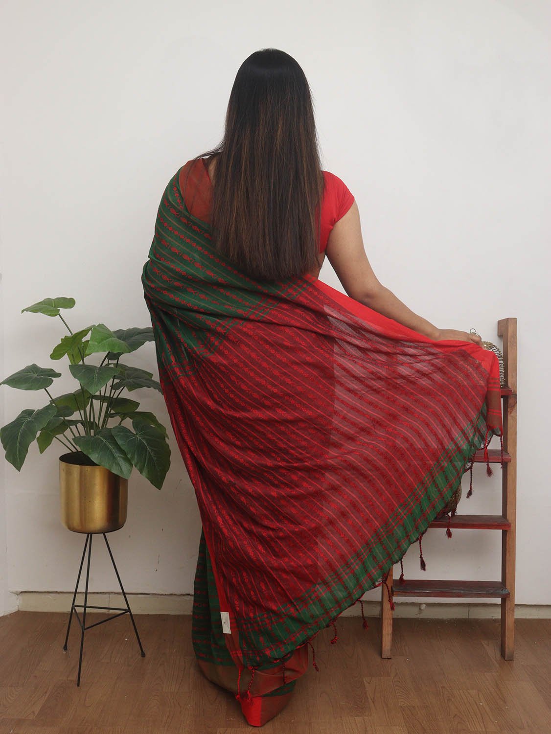 Green Handloom Bengal Cotton Saree - Luxurion World