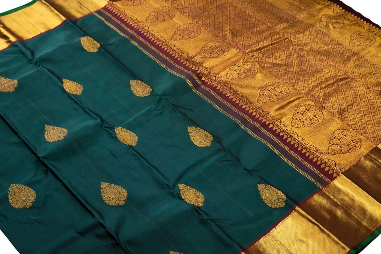 Green Handloom Kanjeevaram Pure Silk Saree - Luxurion World