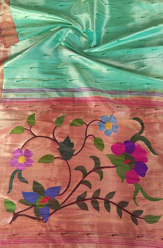 Green Handloom Paithani Pure Silk Muniya Border Floral Design Saree - Luxurion World