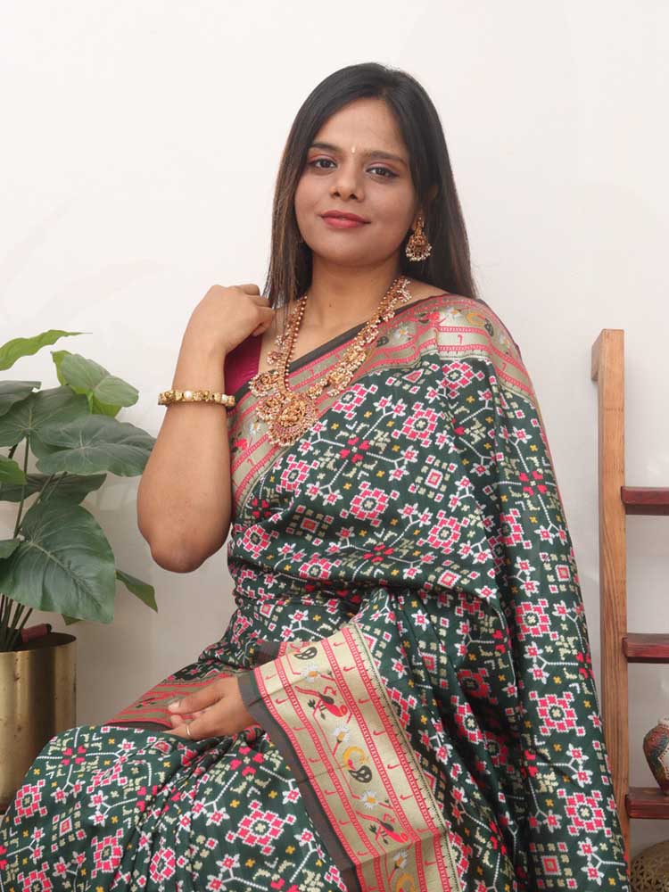 Breathable Paithani Patola Silk Saree at Best Price in Surat | Sadabahar  Fashion