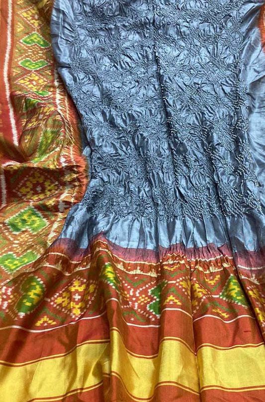Grey Bandhani Single Ikat Patola Pure Silk Dupatta - Luxurion World