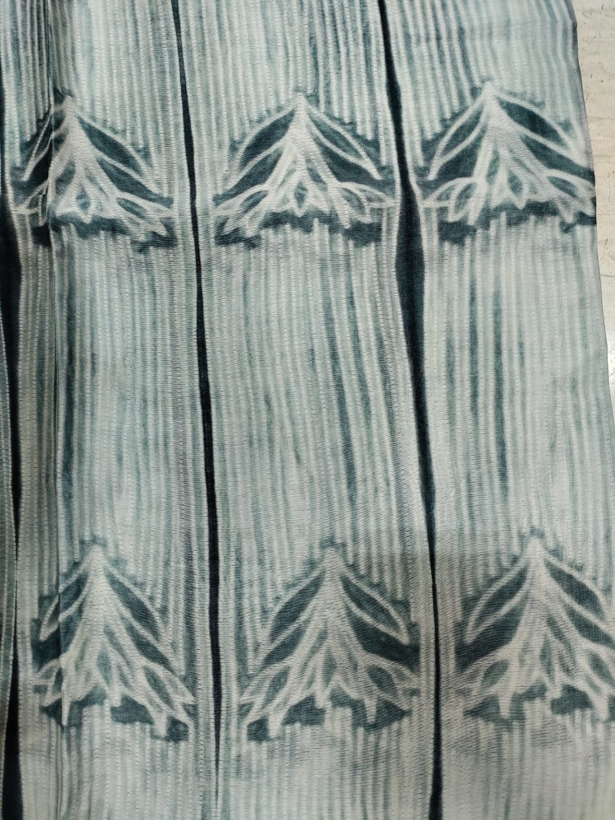 Grey Shibori Cotton Silk Fabric ( 2.5 Mtrs ) - Luxurion World