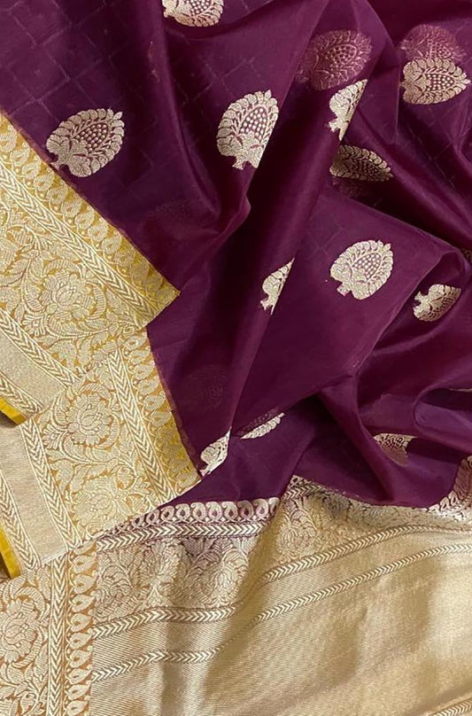Maroon Handloom Banarasi Pure Kora Silk Saree - Luxurion World