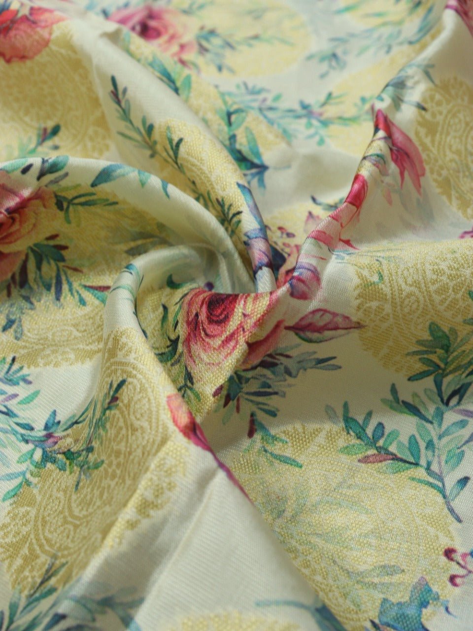 Multicolor Banarasi Silk Fabric ( 0.5 Mtr)