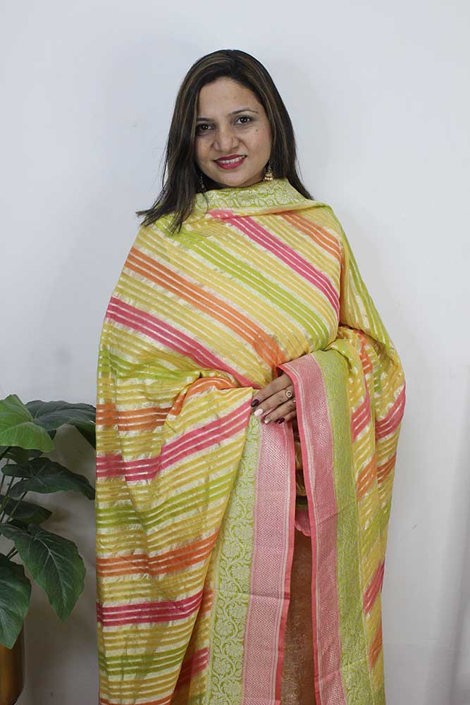 Multicolor Handloom Banarasi Pure Georgette Brush Dye Dupatta - Luxurion World