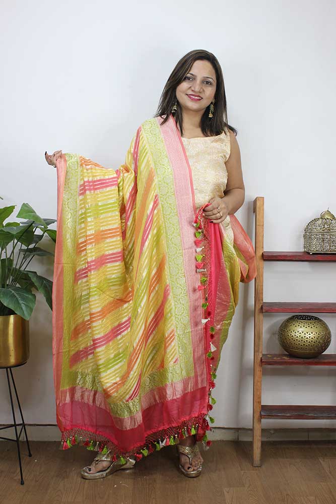 Multicolor Handloom Banarasi Pure Georgette Brush Dye Dupatta - Luxurion World