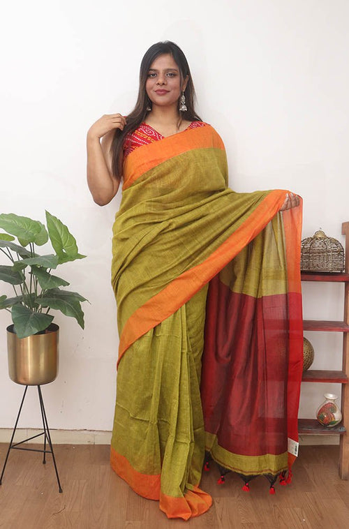 Green and Orange Handloom Plain Cotton Saree - Luxurion World