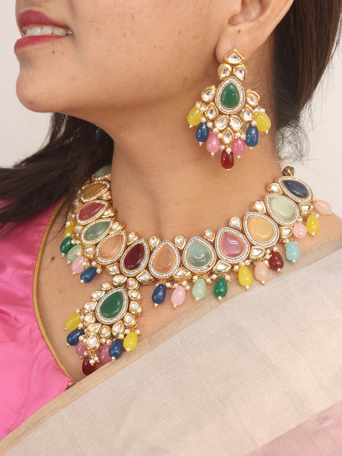 Exquisite Necklace Set - Elevate your Style with Luxurionworld's Exclusive Design - Enhance Your Grace and Delicacy on Any Occasion - Luxurion World