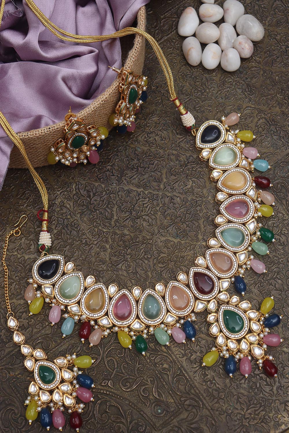 Exquisite Necklace Set - Elevate your Style with Luxurionworld's Exclusive Design - Enhance Your Grace and Delicacy on Any Occasion - Luxurion World