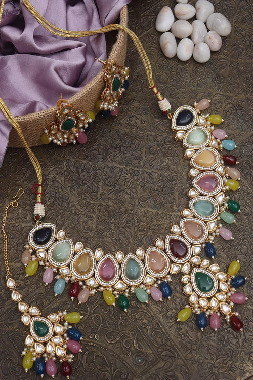 Exquisite Necklace Set - Elevate your Style with Luxurionworld's Exclusive Design - Enhance Your Grace and Delicacy on Any Occasion - Luxurion World