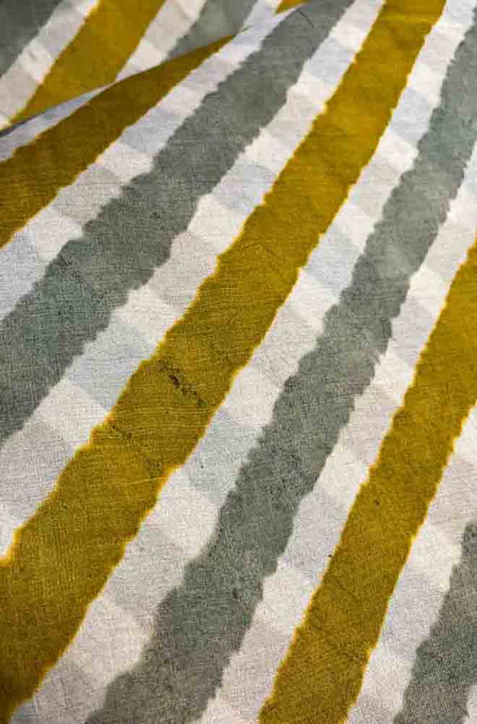 Multicolor Leheriya Tie And Dye Pure Tussar Silk Fabric ( 1 Mtr ) - Luxurion World