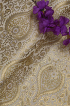 Off White Banarasi KimKhwab Silk Fabric ( 1 Mtr ) - Luxurion World
