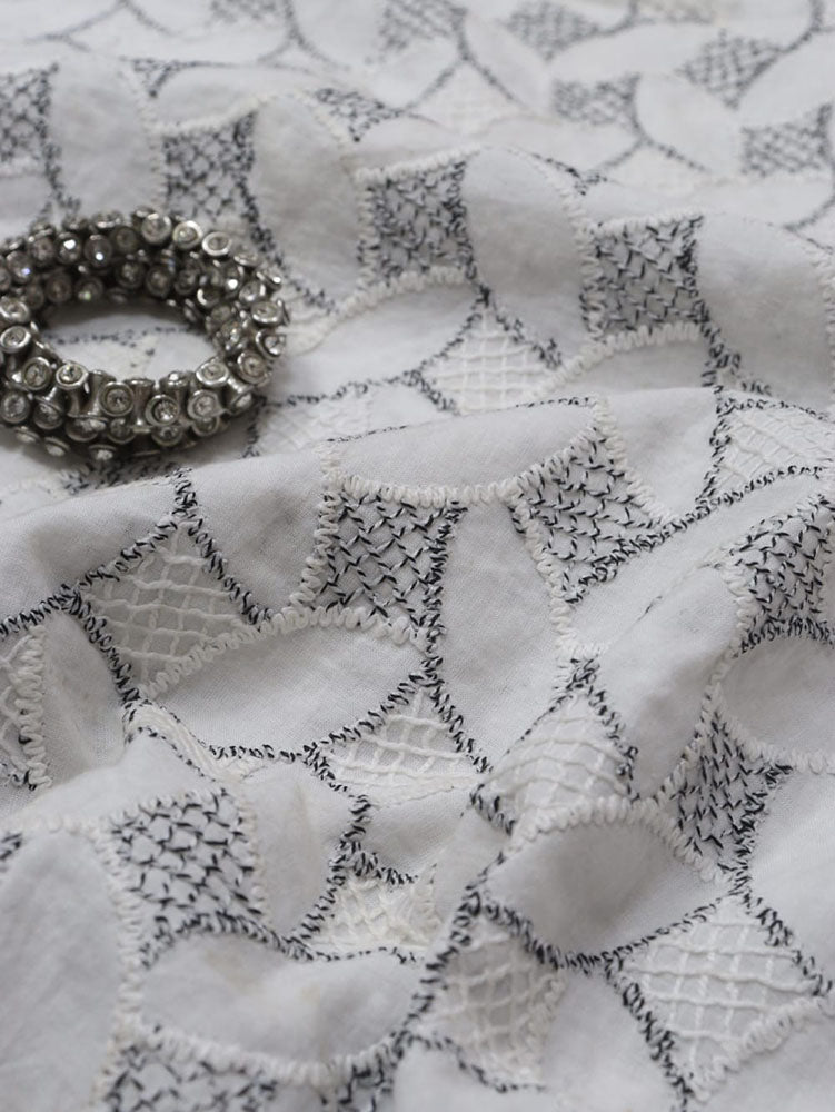 Off White Embroidered Chikankari Cotton Fabric (2.5 Mtr)