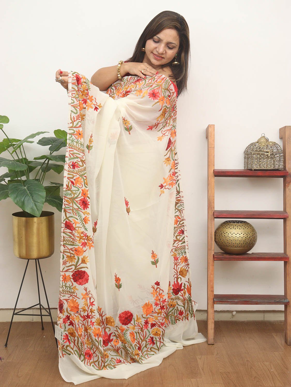 Off White Embroidered Kashmiri Aari Work Georgette Saree - Luxurion World