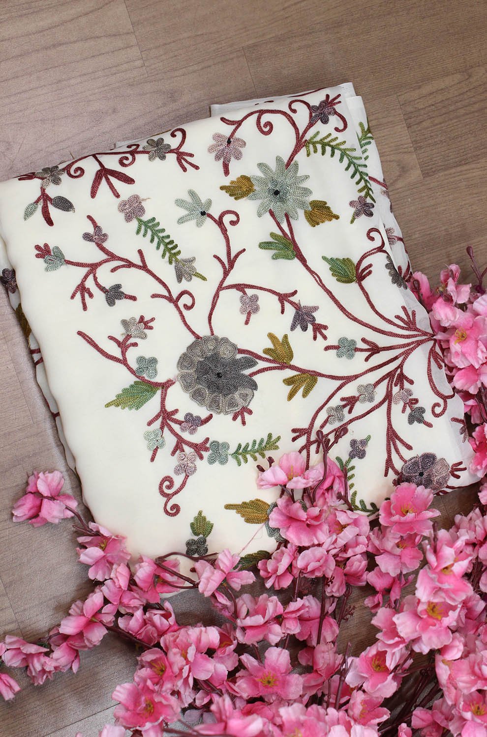 Off White Embroidered Kashmiri Aari Work Georgette Saree - Luxurion World