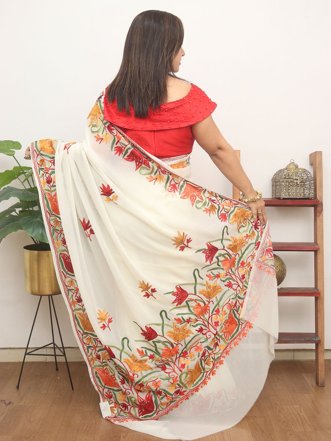 Off White Embroidered Kashmiri Aari Work Georgette Saree - Luxurion World