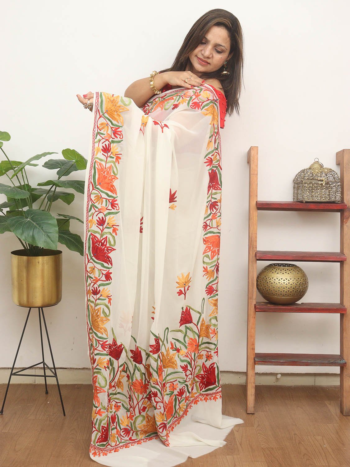 Off White Embroidered Kashmiri Aari Work Georgette Saree - Luxurion World