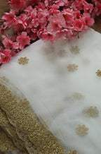 Off White Trendy Net Fabric ( 1 Mtr ) - Luxurion World