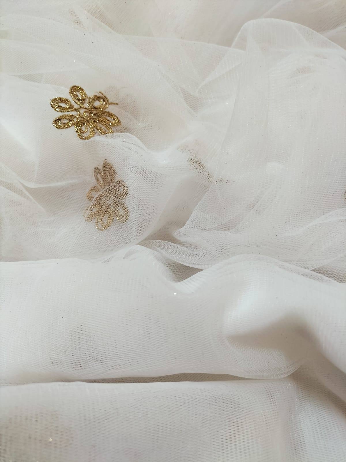 Off White Trendy Net Fabric ( 1 Mtr ) - Luxurion World