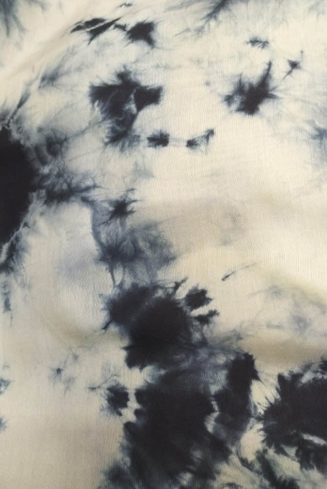 Off White Trendy Tie And Dye Muslin Fabric (  1 Mtr ) - Luxurion World