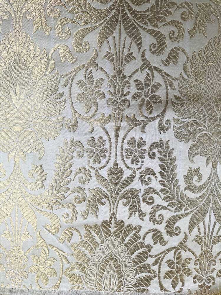 Pastel Banarasi Silk Fabric ( 1 Mtr ) - Luxurion World
