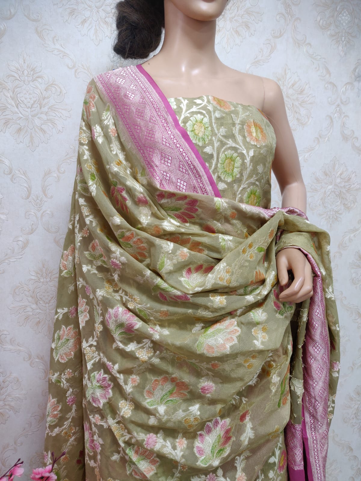Pastel Handloom Banarasi Pure Georgette Georgette Brush Dye Unstitched Suit Set - Luxurion World